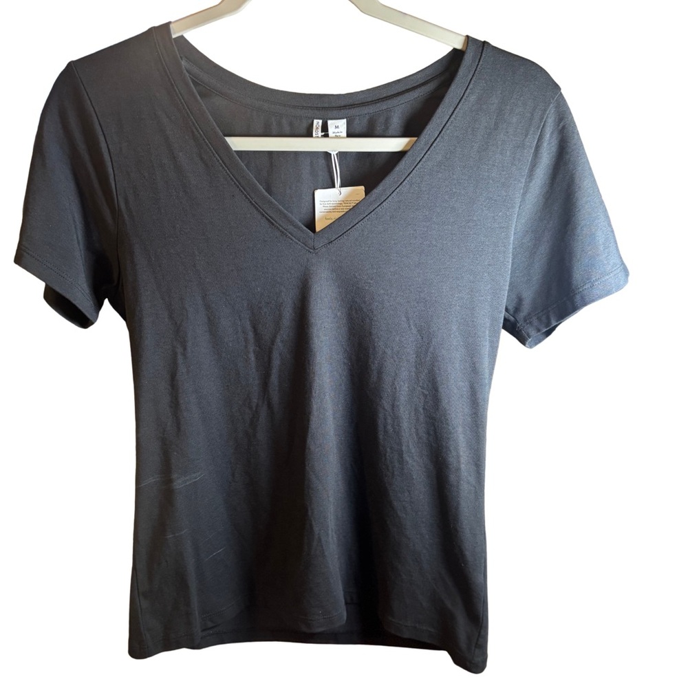 Nordstrom Womens Classic Black V-Neck Cotton & Tencel Top New With Tags Size Med